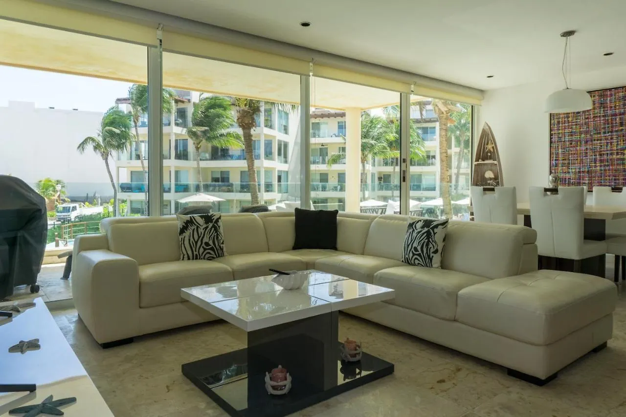 Elements 121 Condo Playa del Carmen 0*,