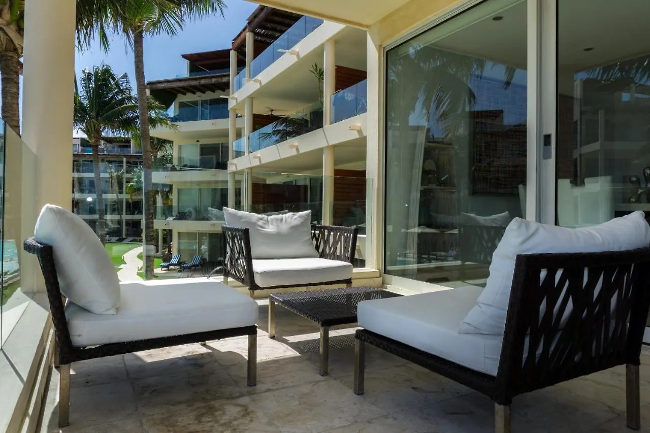 Apartment Elements 121 Condo Playa del Carmen