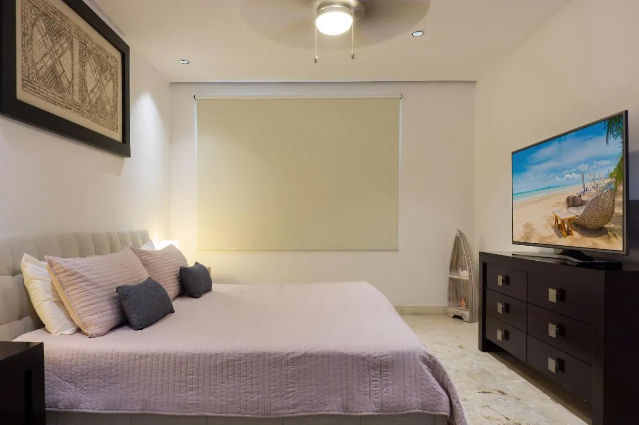 Elements 121 Condo Playa del Carmen Apartment