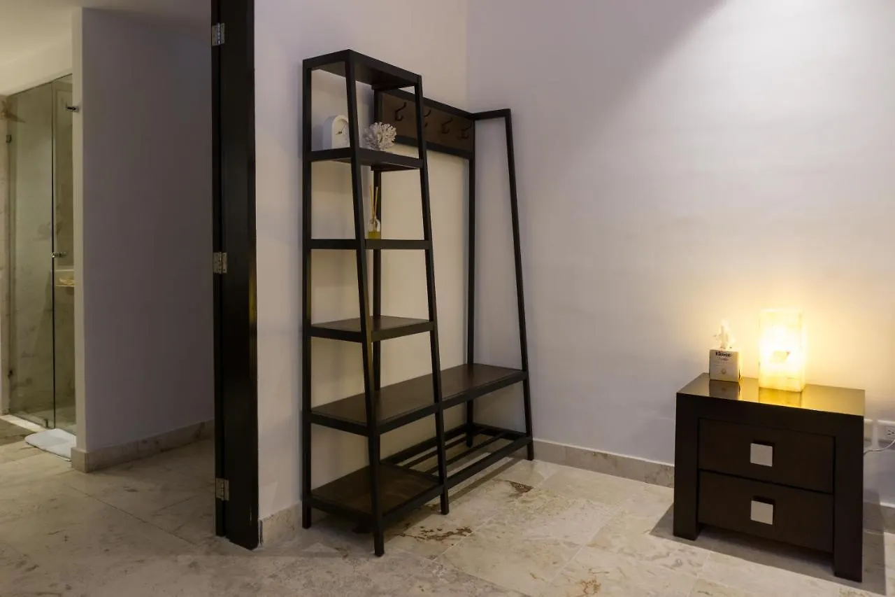 Elements 121 Condo Playa del Carmen 0*,